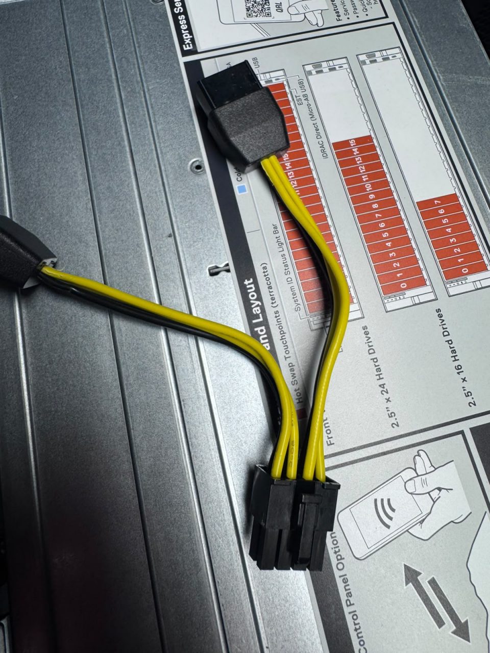 Y splitter cable